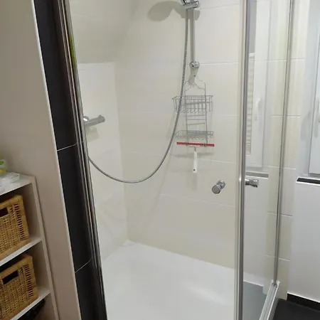 Homestay Gaestehaus Hoelting Lubberstedt