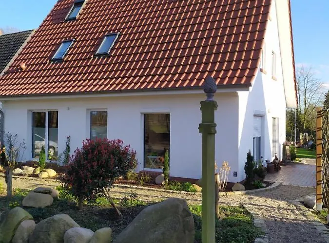 Gaestehaus Hoelting 民宿 Lubberstedt