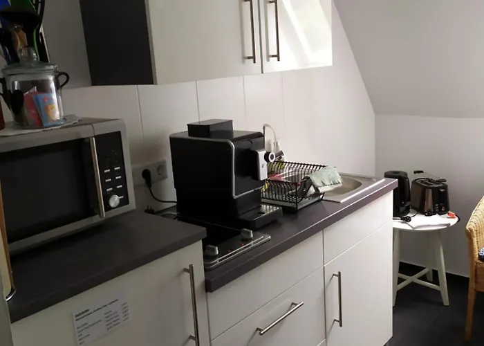 Gaestehaus Hoelting 民宿 *